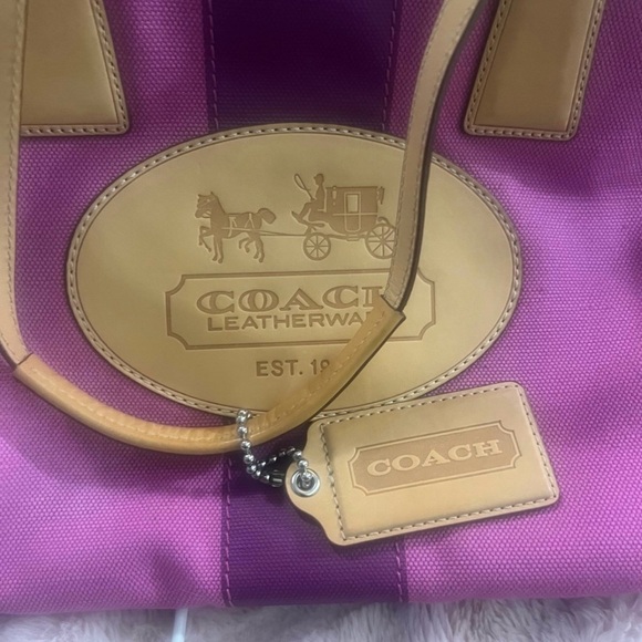 Coach Hamptons Archive 10th Anniversary - Picture 4 of 12